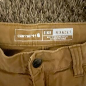tan carharts
size 31/32
only worn 3 times
perfect condition